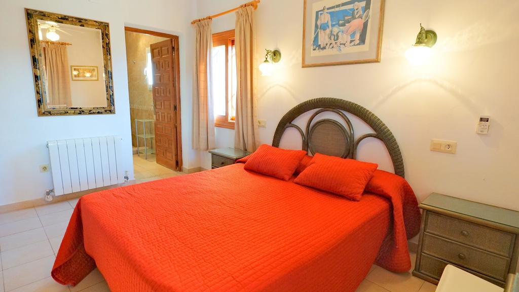 La Madrugada - Luxury Moraira Villa With Sea Views And Private Heated Pool Dış mekan fotoğraf
